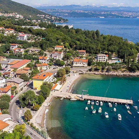 Σπίτι διακοπών 1 Bedroom Lovely In *